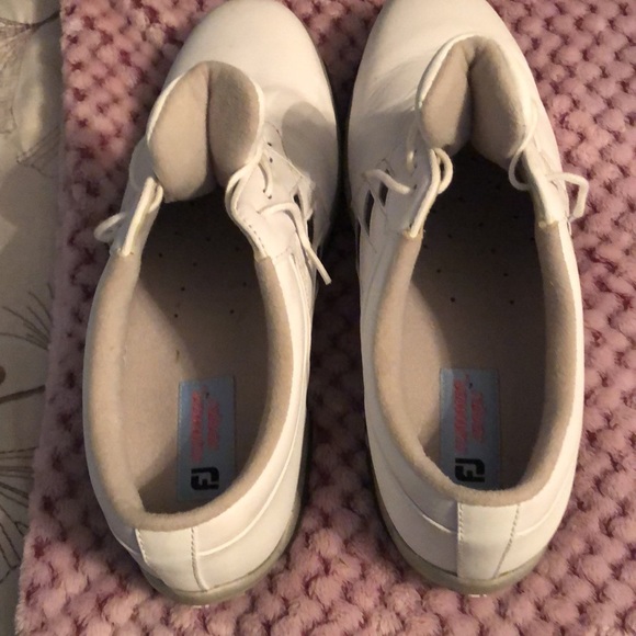 FootJoy women’s Golf Shoes size 9 1/2 M - Picture 4 of 6